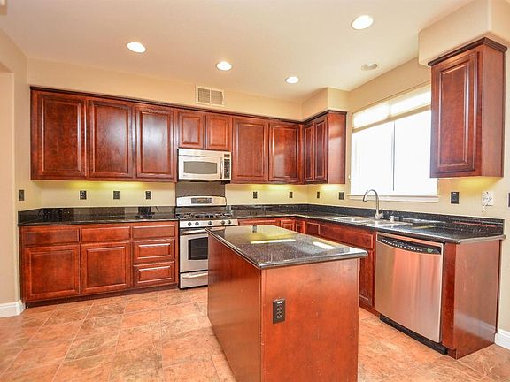 2nd image of 5449 Knotty Pine Way