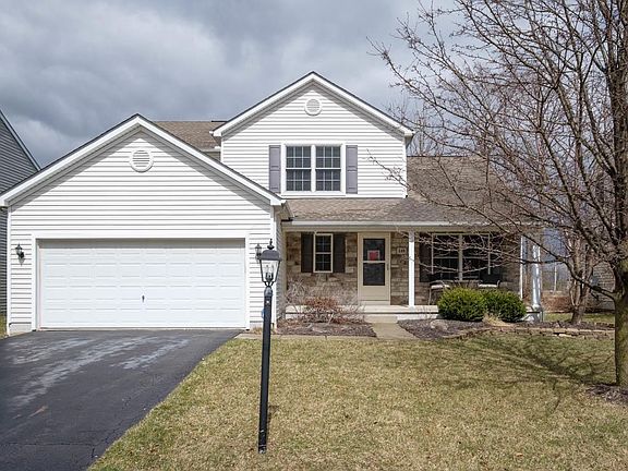 2nd image of 148 Glen Crossing Dr