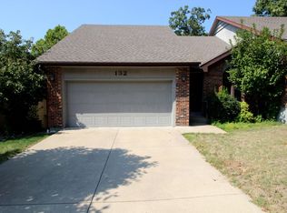132 Eagle Pointe Dr, Branson, MO 65616