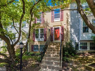 11774 Bayfield Ct, Reston, VA 20194