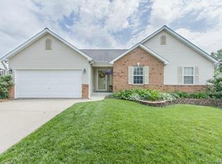 1331 Magnolia Manor Ct, Saint Peters, MO 63303