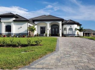 5204 Billings St, Lehigh Acres, FL 33971