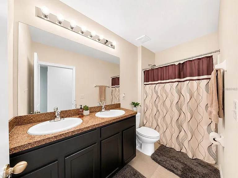 32649 Pez Landing Ln — Photo 15