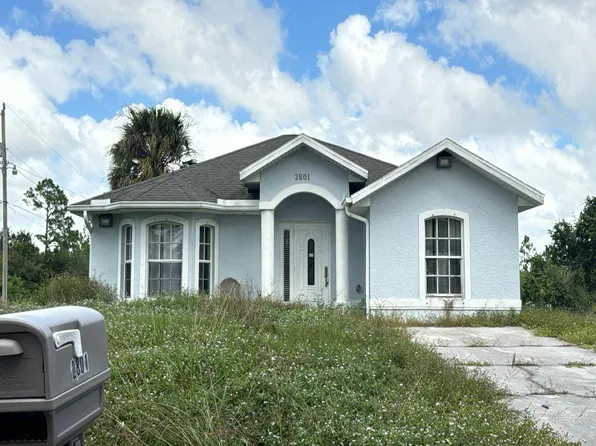2801 E 9th St, Lehigh Acres, FL 33972