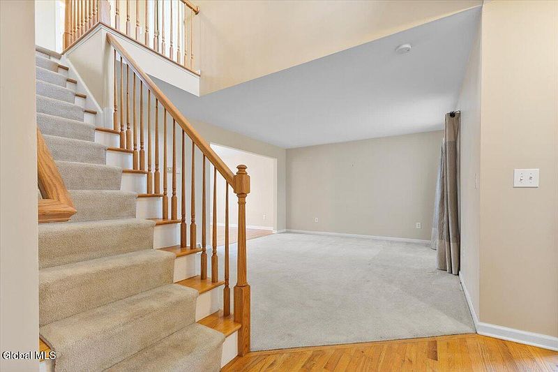 3rd image of 24 Patroon Pointe Drive