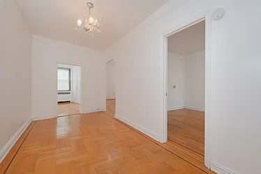 340 E Mosholu Parkway S, #2C