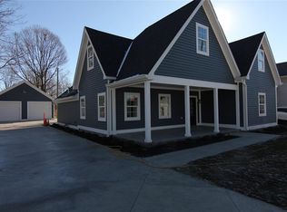 31 S State St, Markleville, IN 46056