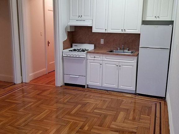 2nd image of 7501 4th Ave #26