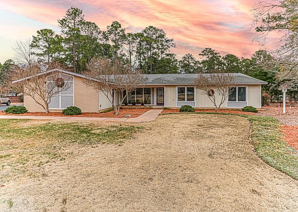 1st image of 505 Abington Pl