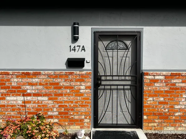 147 Karen Dr #A, Napa, CA 94558