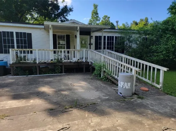 233 Crestview Dr, Ferriday, LA 71334