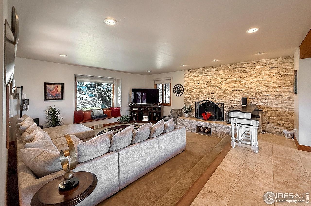 13882 N 95th St - Photo 7