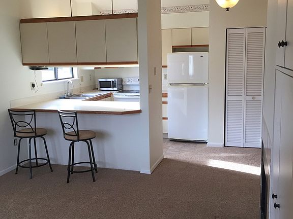 3rd image of 5540 Stonewall Pl APT 24