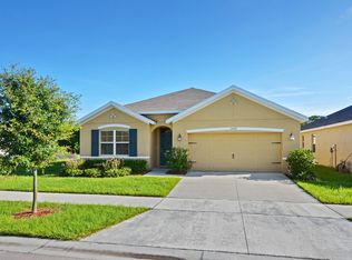 10045 Geese Trail Cir, Ruskin, FL 33573