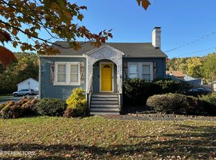 3917 Valley View Dr, Knoxville, TN 37917