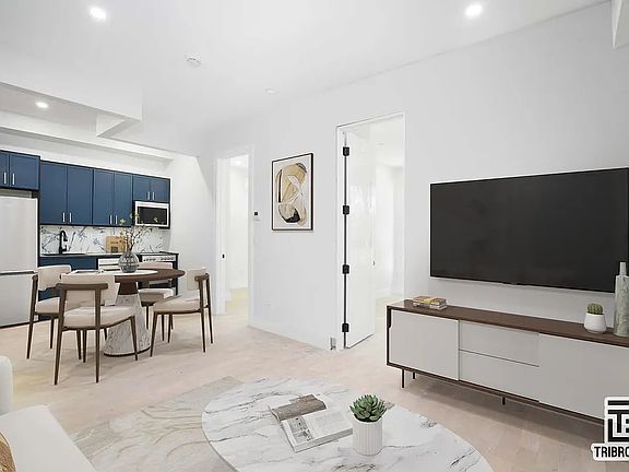 2nd image of 119 Maujer St #3S