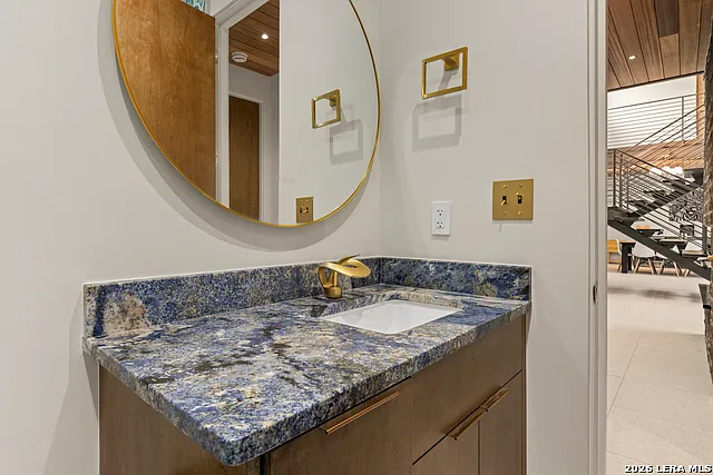 110 Rockhill Dr — Photo 16