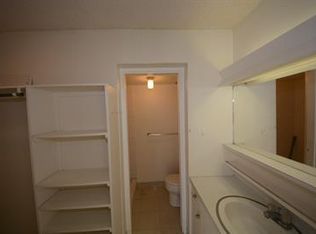731 Amana St APT 1-1603, Honolulu, HI 96814