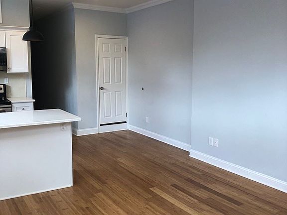 3rd image of 610 N 16th St #11879283
