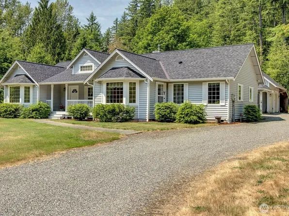 2829 Lake Langlois Road NE, Carnation, WA 98014