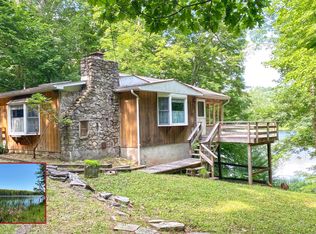 36 Sheridan Rd, Hawley, PA 18428