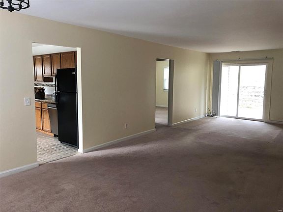 4th image of 1307 Glendale Gardens Dr APT A