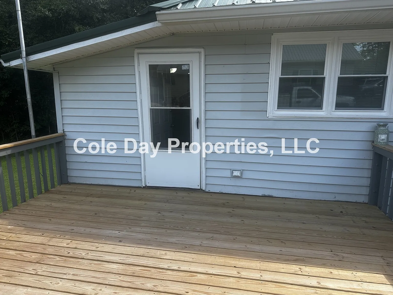 2 bed, 2.5 bath, 1346 sqft, $1,200 — Photo 4