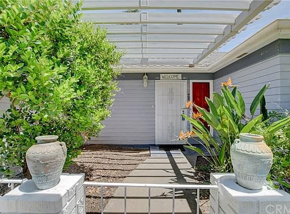 5th image of 924 Dorothy Anna Dr
