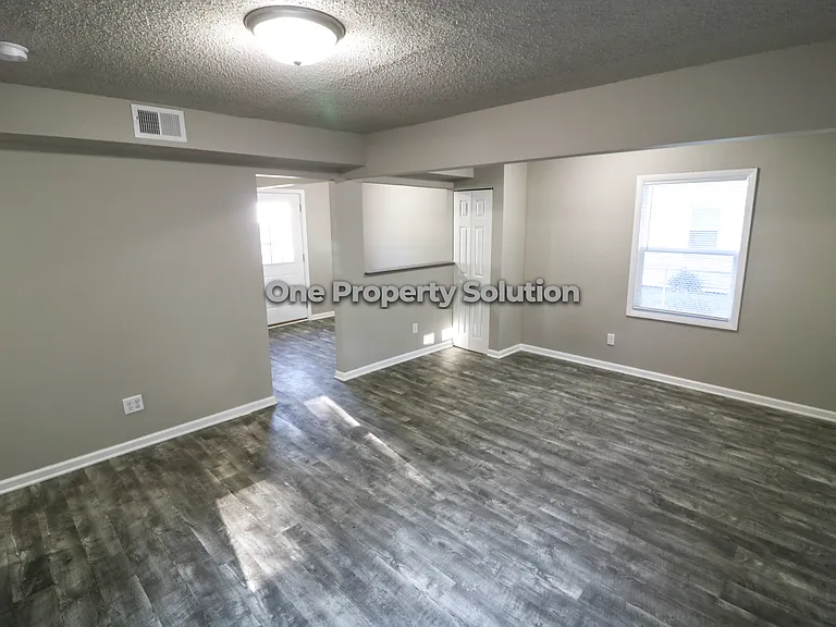 7219 Maryland Ave — Photo 5
