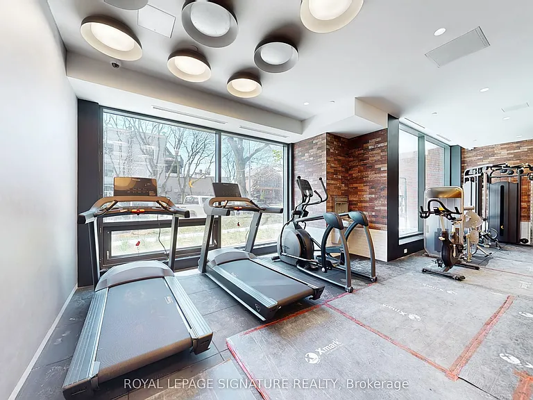 5 Lakeview Ave #203 — Photo 28