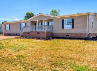 421 Roe Rd, Greenville, SC 29611