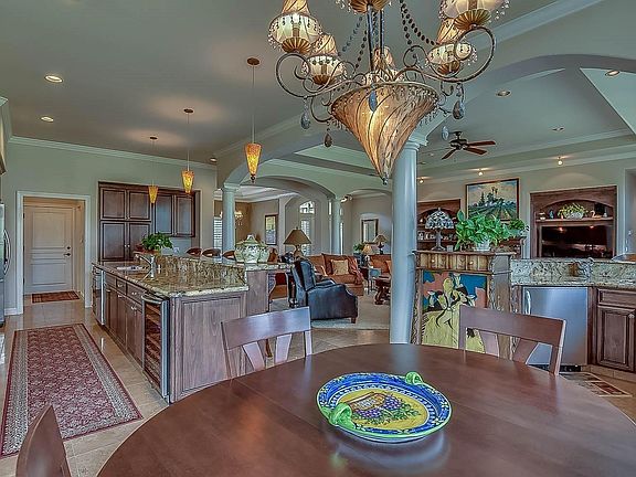 5th image of 749 E Cypress Run