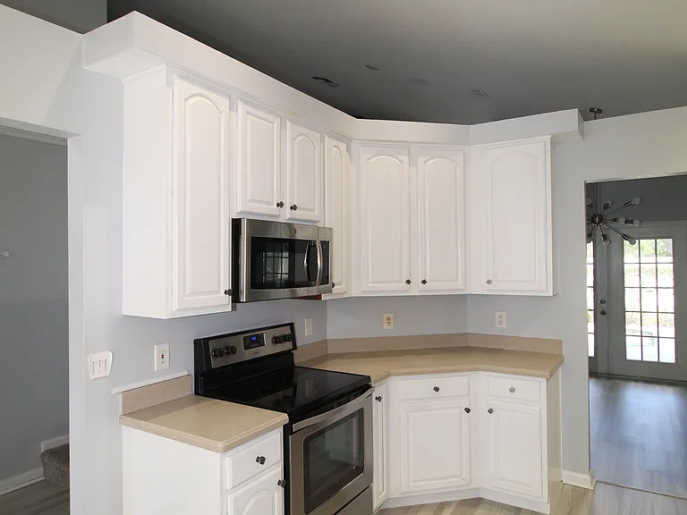 6031 Bay Valley Ct — Photo 11