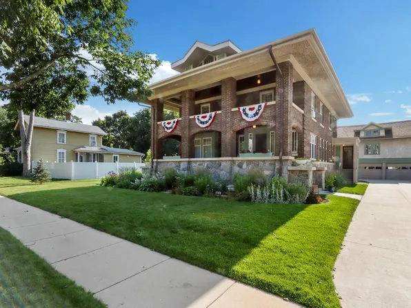 308 North Wisconsin STREET, Elkhorn, WI 53121