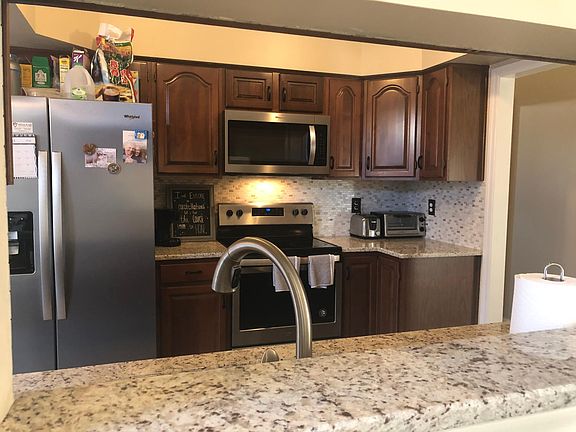Kitchen with new stainless appliances