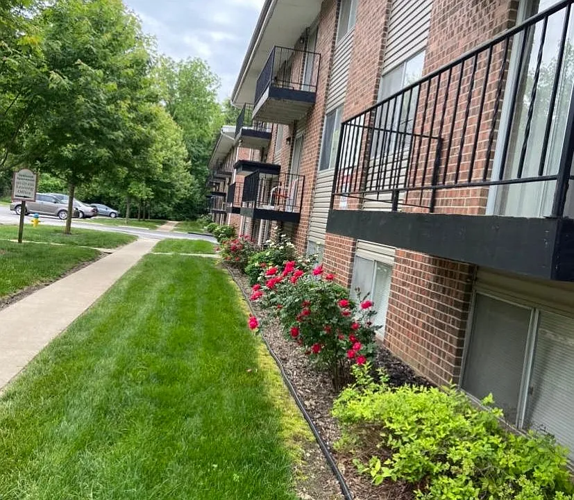 Dellwood Apartments