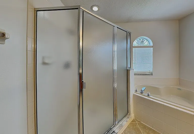 9525 Southern Garden Cir — Photo 23