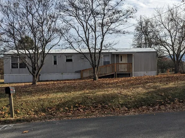 819 Clark St, Seymour, TN 37865