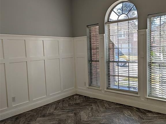 5th image of 16503 Smooth Pine Ln