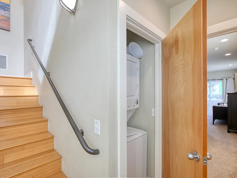 215 San Miguel St — Photo 8