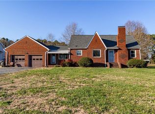 1825 Darwick Rd, Winston Salem, NC 27127