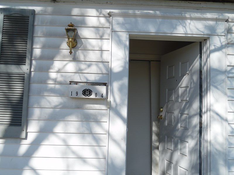 2nd image of 1904 Norman Rd