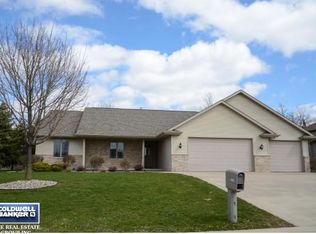 2103 Barrow Way, Neenah, WI 54956