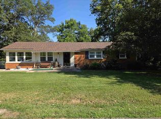 422 Oak Terrace Dr, Ashland, KY 41102