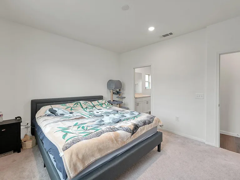16435 Big Hickory Dr — Photo 18