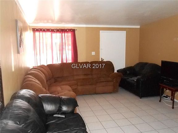 3rd image of 2025 La Brisa Ave