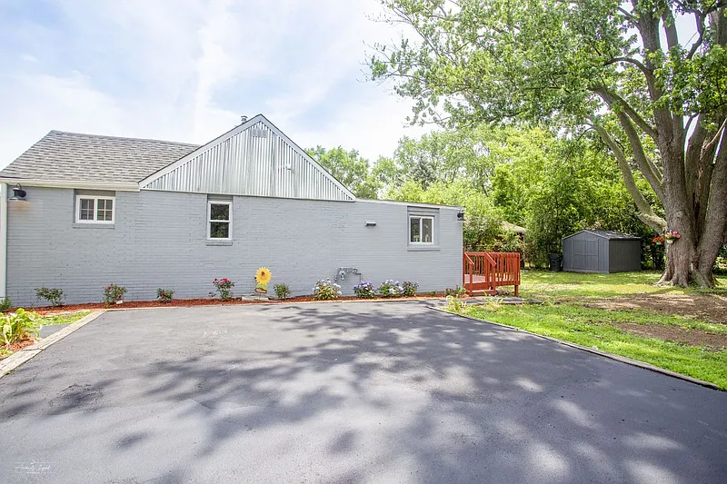 Thumbnail 18