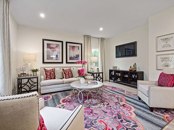 007_Edison_Family Room