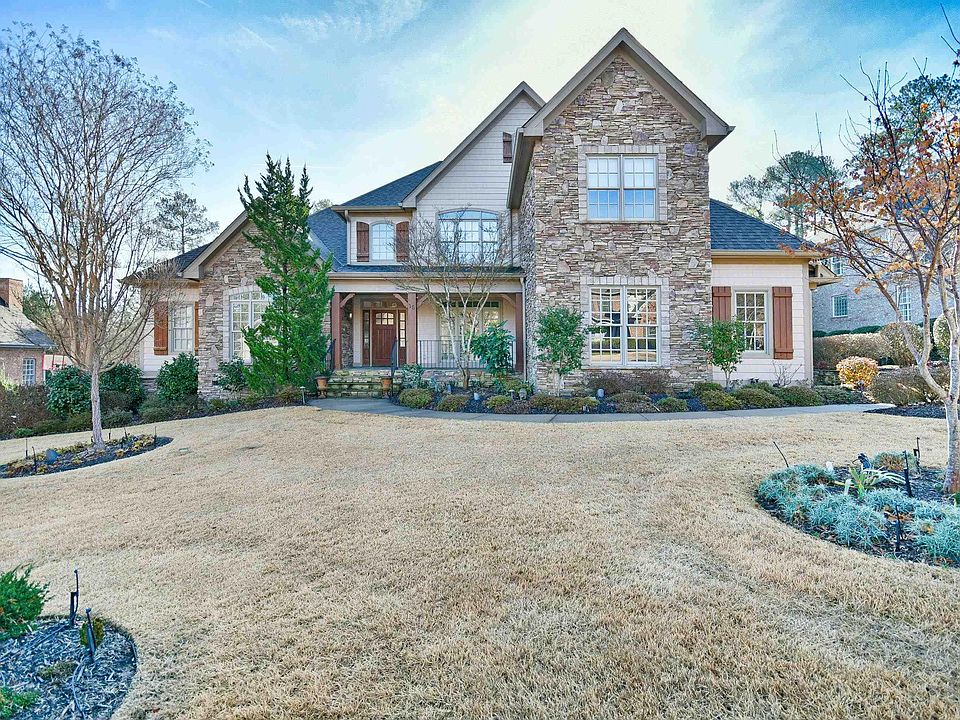 1st image of 15 Riverbanks Ct