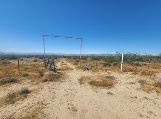 Favorito Ave, Rosamond, CA 93560